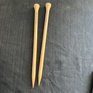 We Are Knitters 15mm Beechwood Knitting Needles US 19 Straight 40cm Natural Wood